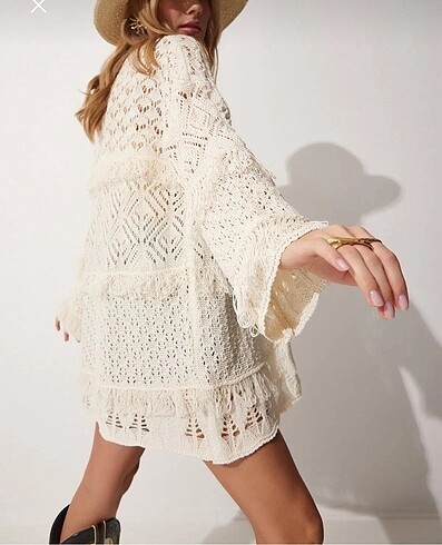 Püsküllü mevsimlik ajurlu kimono hırka - Görsel 5