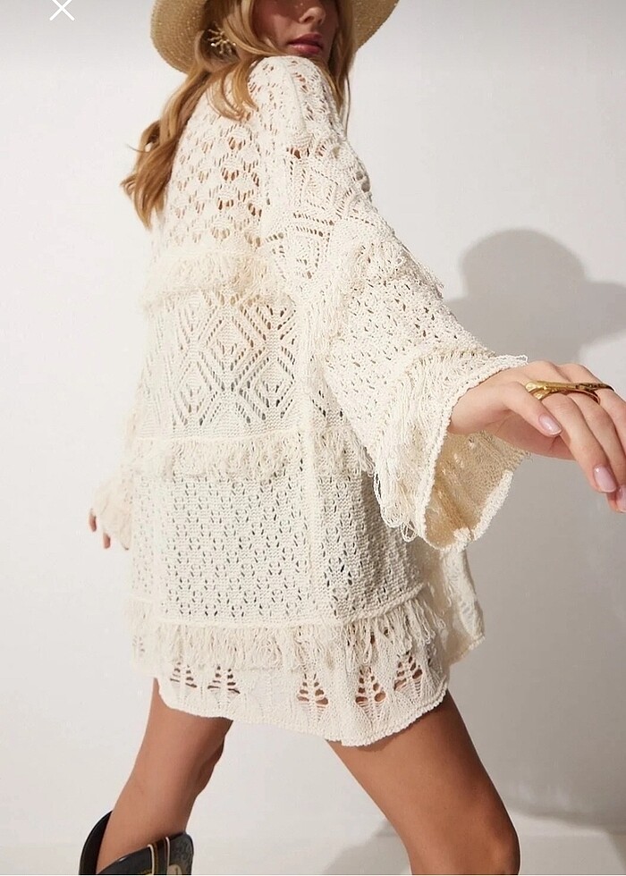 Püsküllü mevsimlik ajurlu kimono hırka - Görsel 5