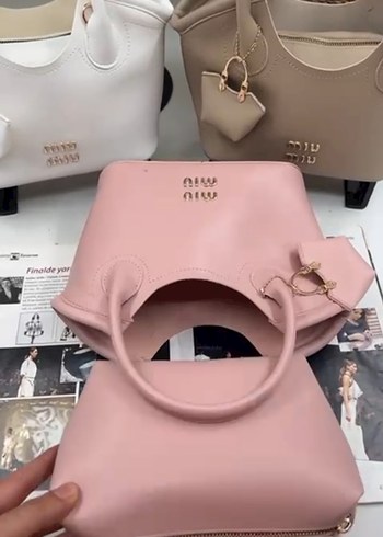  Beden çeşitli Renk Miu Miu yavrulu Çanta