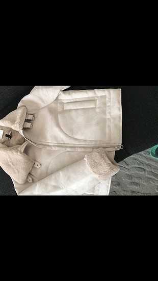 H&M 34 beden taş rengi içi tüylü süet mont