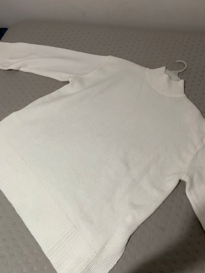 Be Blue Beyaz Kazak - Görsel 4