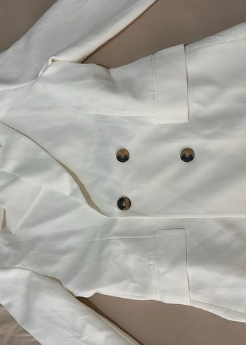 Düğmeli Beyaz Kadın Blazer - Görsel 3