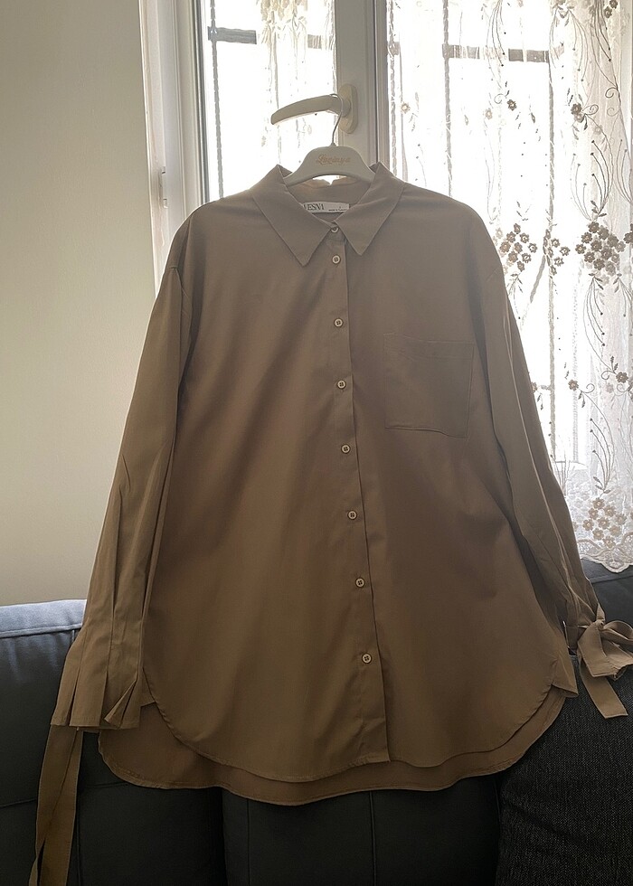 Vesna Kolları Büzgülü Gömlek - Görsel 3