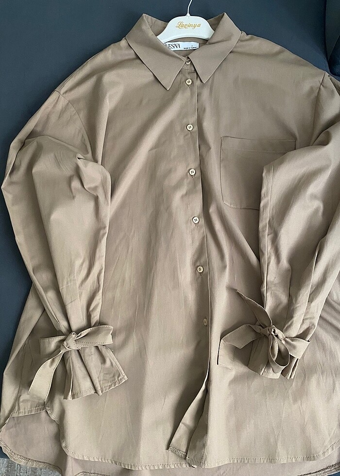 Vesna Kolları Büzgülü Gömlek - Görsel 4