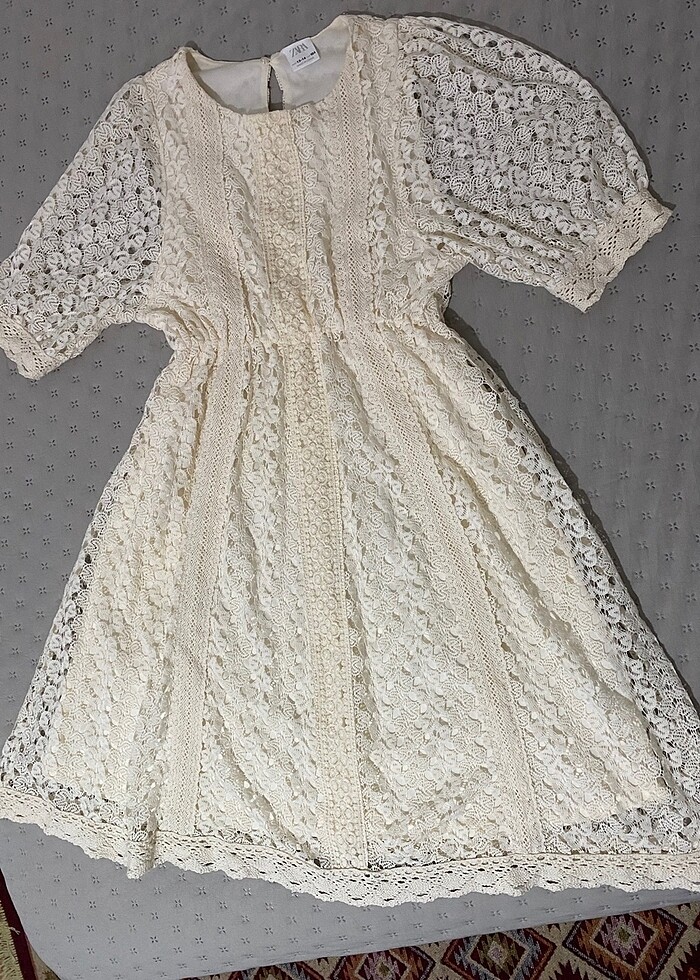 Zara Dantelli Elbise - Görsel 2