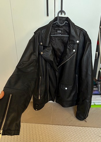 Zara Siyah Deri Biker Ceket
