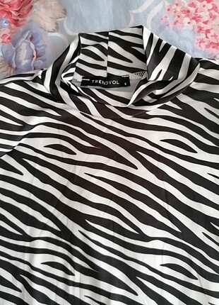Trendyolmilla zebra desen bluz