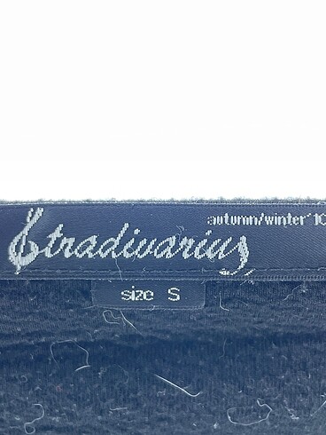 s Beden siyah Renk Stradivarius Mini Etek %70 İndirimli.