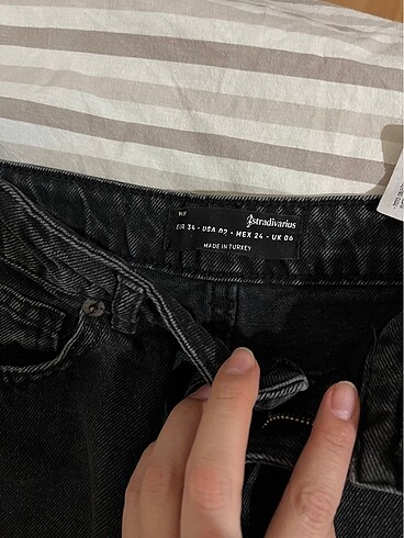 xs Beden siyah Renk Yırtık jean
