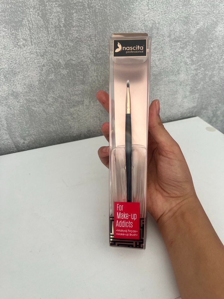 Nascita dudak fırçası - Görsel 2