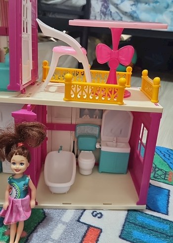  Beden Lola nın düşler evi