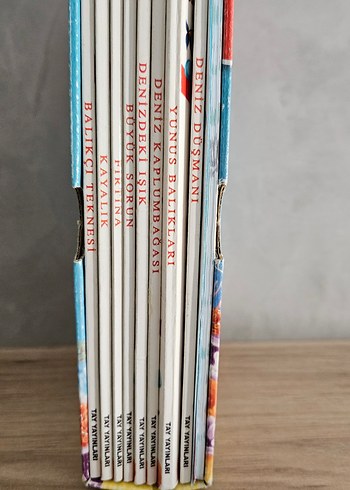  Denizaltı Krallığı 10 Kitap Seti