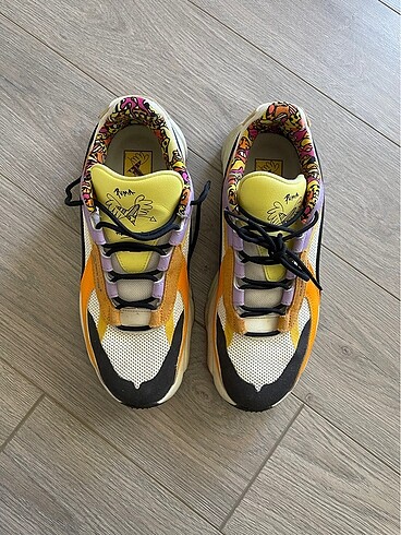 40 Beden Puma Rs