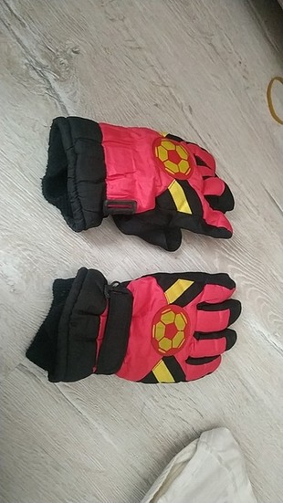 Galatasaray kaleci eldiveni