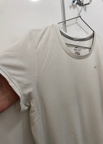 Kadın Beyaz Kısa Kollu Spor Tişört - Görsel 3