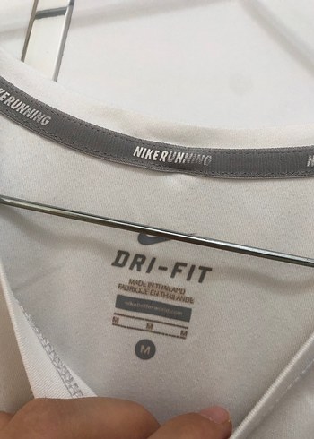 Kadın Beyaz Kısa Kollu Spor Tişört - Görsel 5