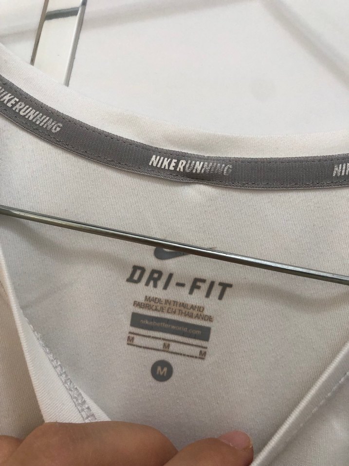 Kadın Beyaz Kısa Kollu Spor Tişört - Görsel 5