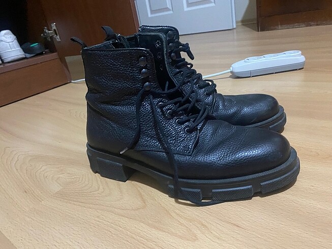 Derimod orjinal derimod bot erkek 40 numara