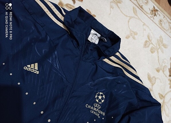 Orijinal adidas eşofman üstü