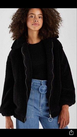 Bershka mont