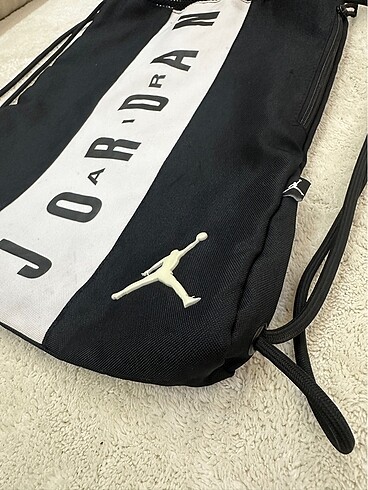 Beden Jordan ipli çanta
