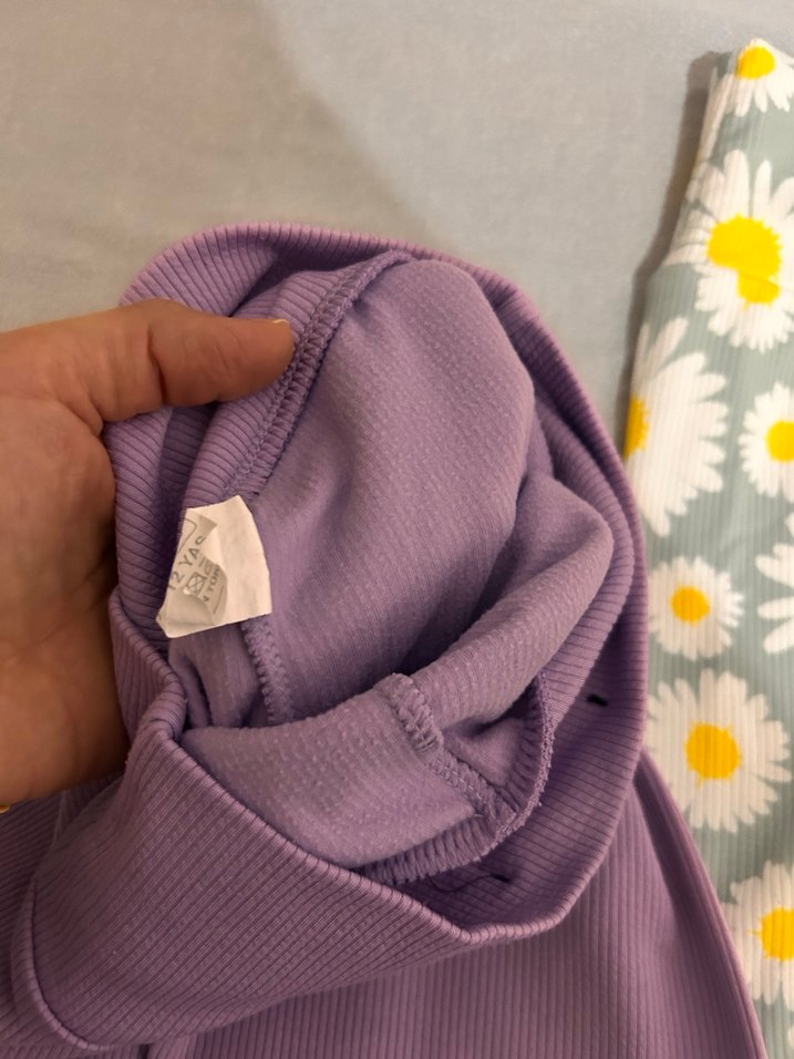 Kız Çocuk Mor ve Papatya Desenli Tayt - Görsel 4