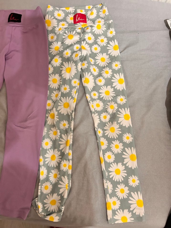 Kız Çocuk Mor ve Papatya Desenli Tayt - Görsel 3