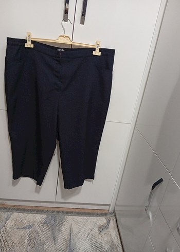 Lacivert Kemerli Midi Denim Kadın Pantolon