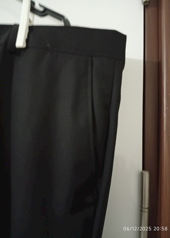 Siyah Kemerli Erkek Pantolon - Görsel 3