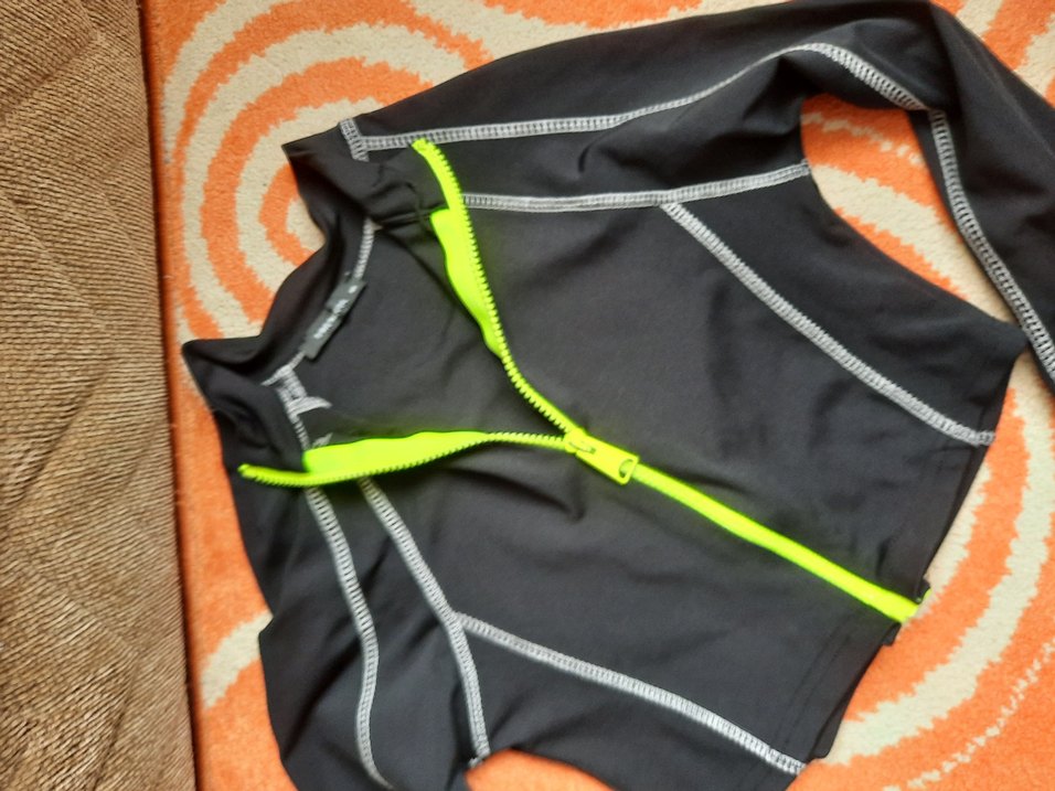 Fermuarlı Siyah Kadın Spor Üstü - Görsel 2