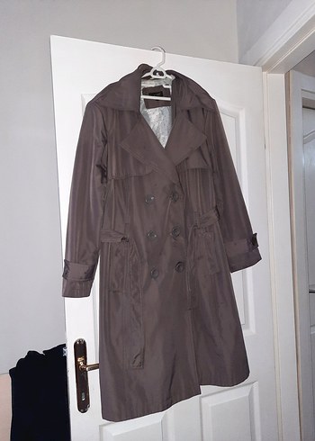 Düğmeli Uzun Kahverengi Kadın Trençkot - Görsel 2