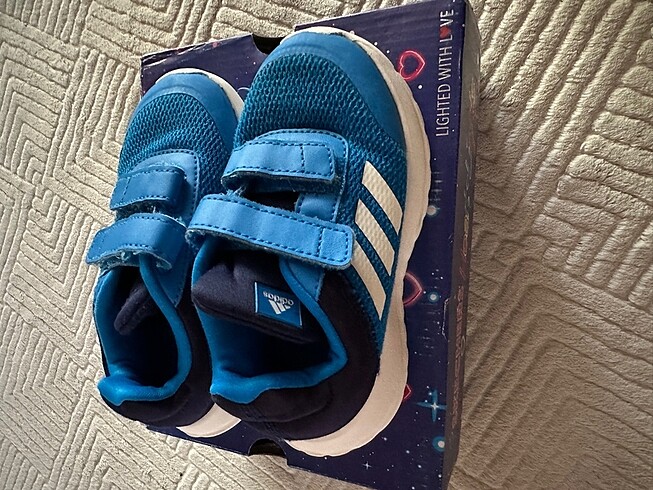 25 Beden Adidas çocuk ayakkabı
