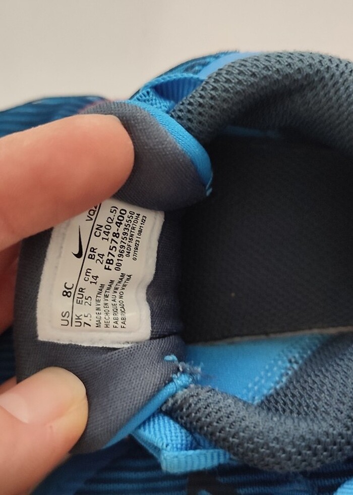 Orjinal erkek bebek nike spor ayakkabı 25 numara  - Görsel 5
