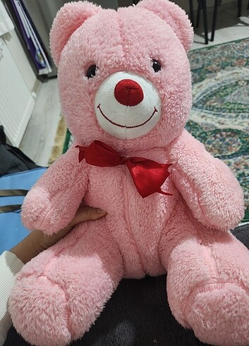 Pembe renk peluş ayıcık
