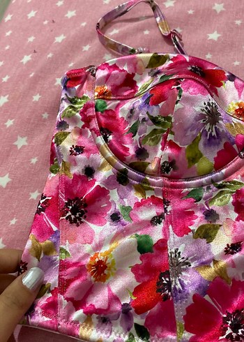 Çiçek Desenli Dantelli Mini Büstiyer - Görsel 2