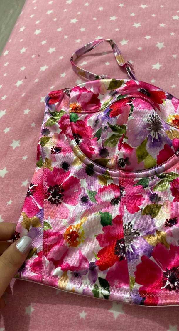 Çiçek Desenli Dantelli Mini Büstiyer - Görsel 2