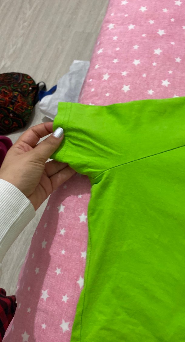 Renkli Baskılı Yeşil Kedi Tişörtü - Görsel 5