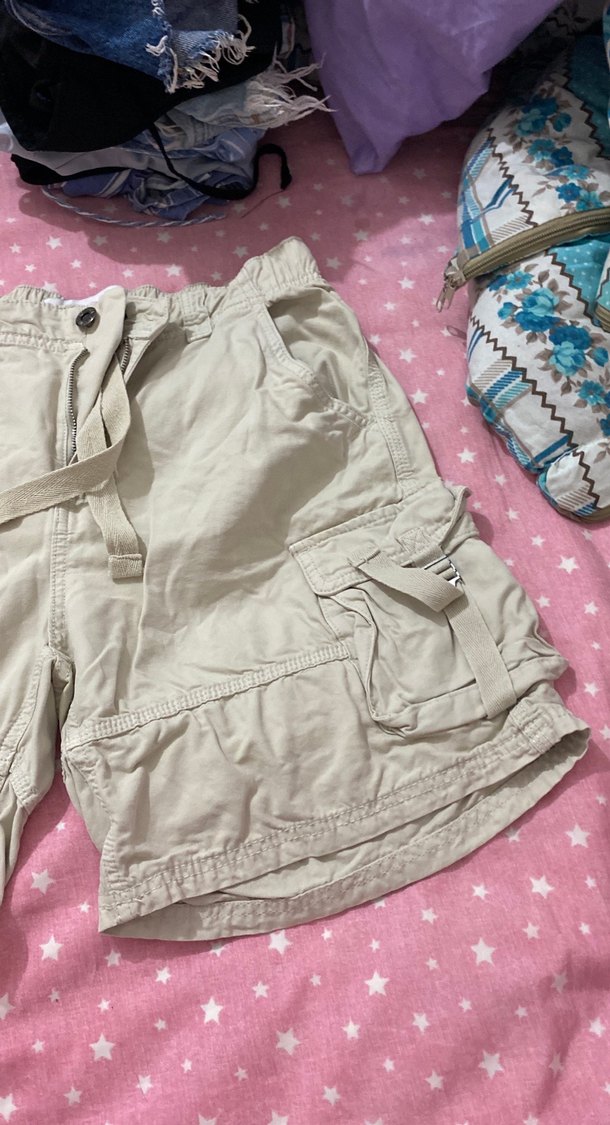 Kemerli Bej Rahat Kesim Kargo Şort - Görsel 3