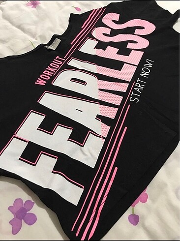 LC Waikiki Crop Tshirt