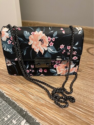 Bershka çanta