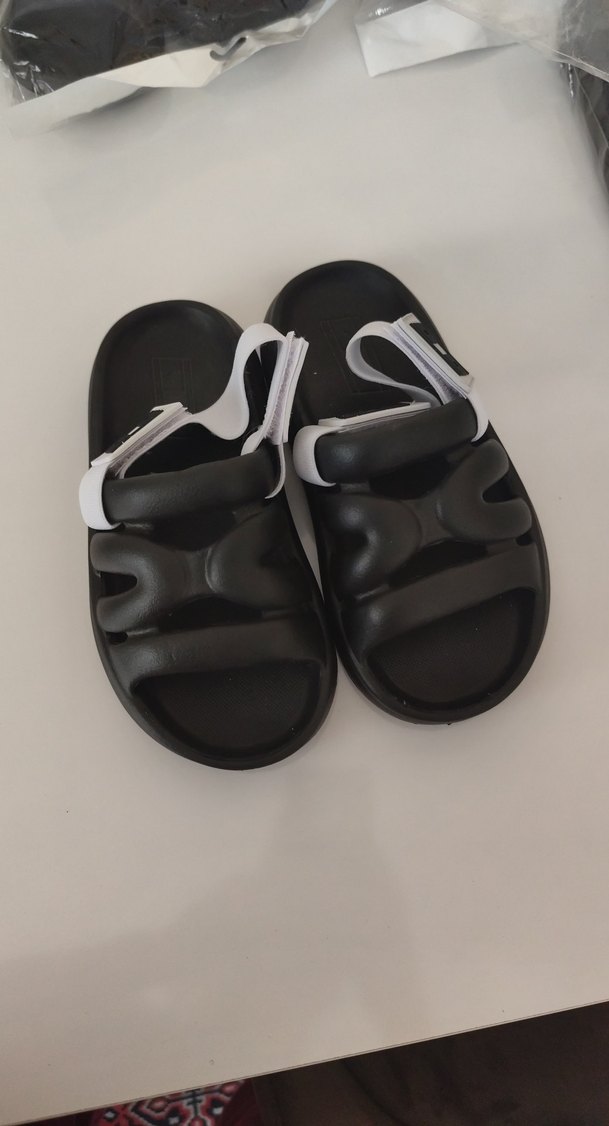 Siyah sandalet terlik - Görsel 2