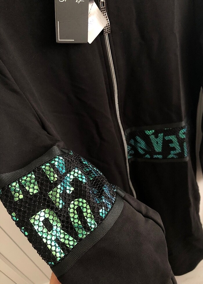 Tasarım payetli tunik - Görsel 2