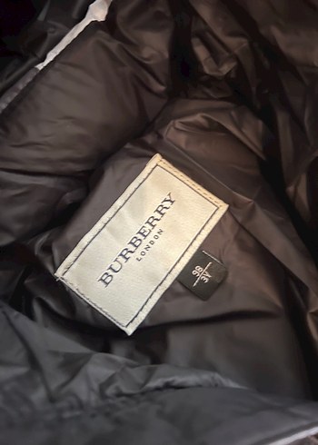 Burberry kapüşonlu çocuk şişme mont - Görsel 6