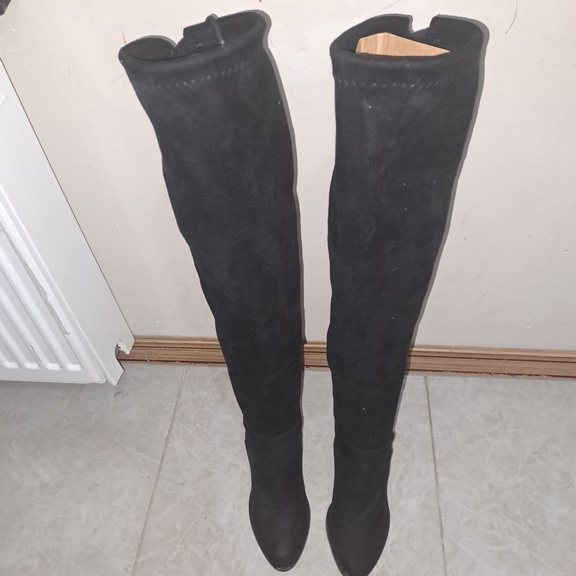 Siyah Süet Dizüstü İnce Topuklu Bot - Görsel 2