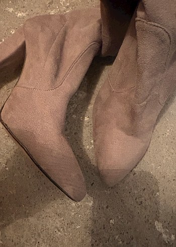 Bej Süet Stiletto Topuklu Kadın Dizüstü Çizme - Görsel 3