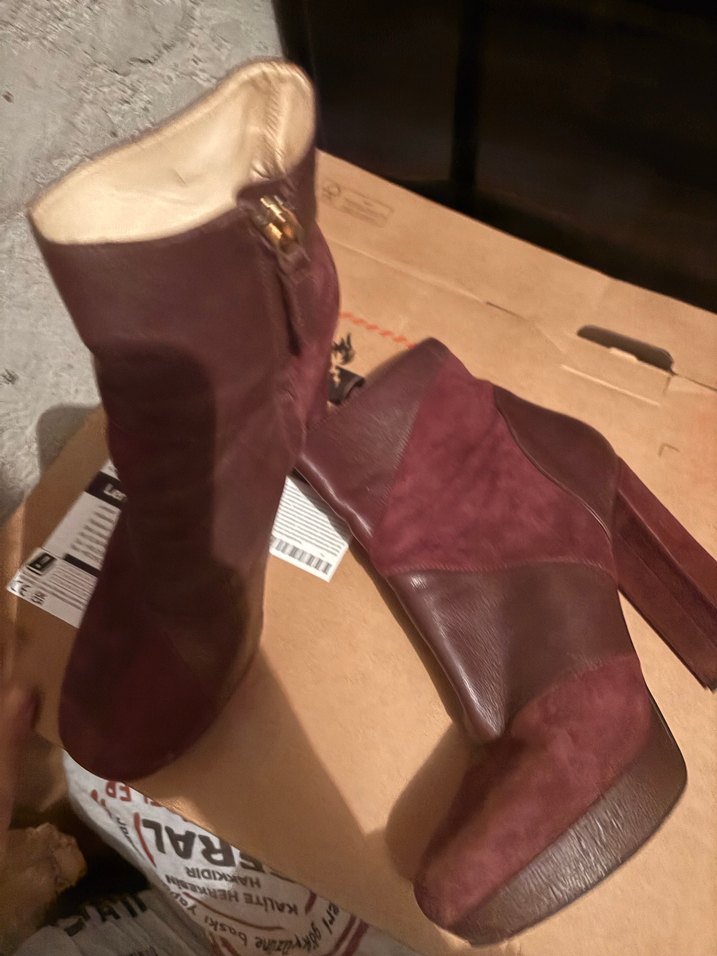 Kahverengi Süet Kadın Dolgu Topuklu Bot - Görsel 2