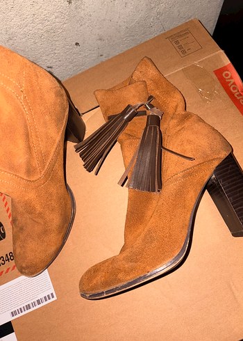 Kahverengi Süet Püsküllü Bohem Kadın Botu - Görsel 3