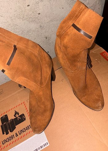 Kahverengi Süet Püsküllü Bohem Kadın Botu - Görsel 2