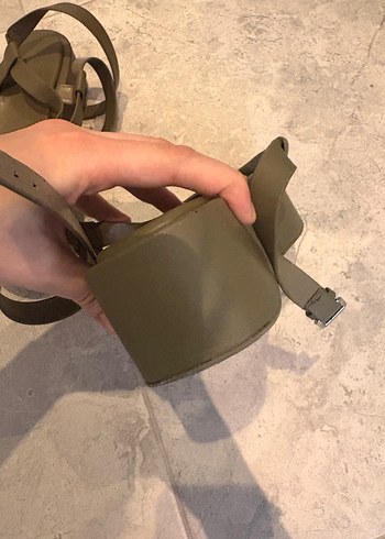 Bej Gri Kadın Dolgu Topuklu Sandalet - Görsel 5