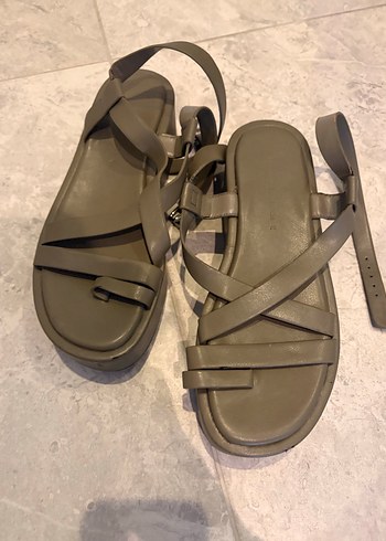 Bej Gri Kadın Dolgu Topuklu Sandalet - Görsel 2